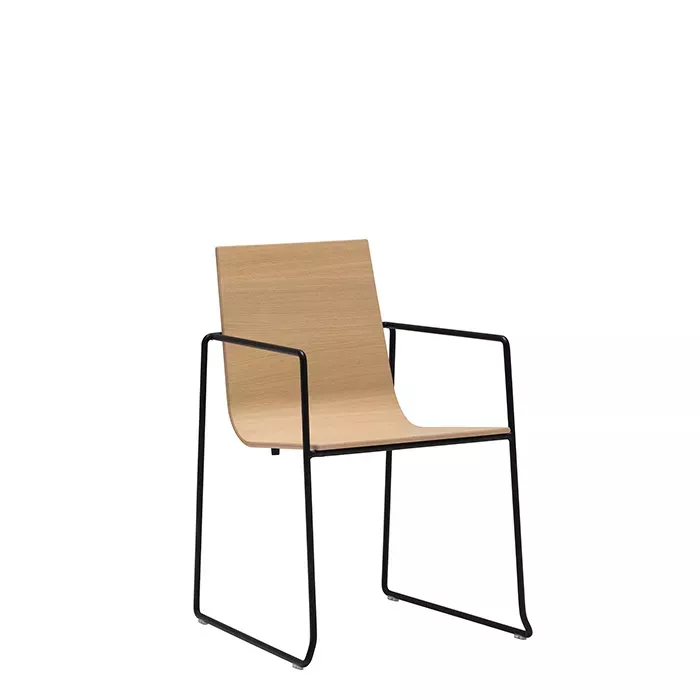 Lineal chairs SO0583 designed by Lievore Altherr Molina Andreu World