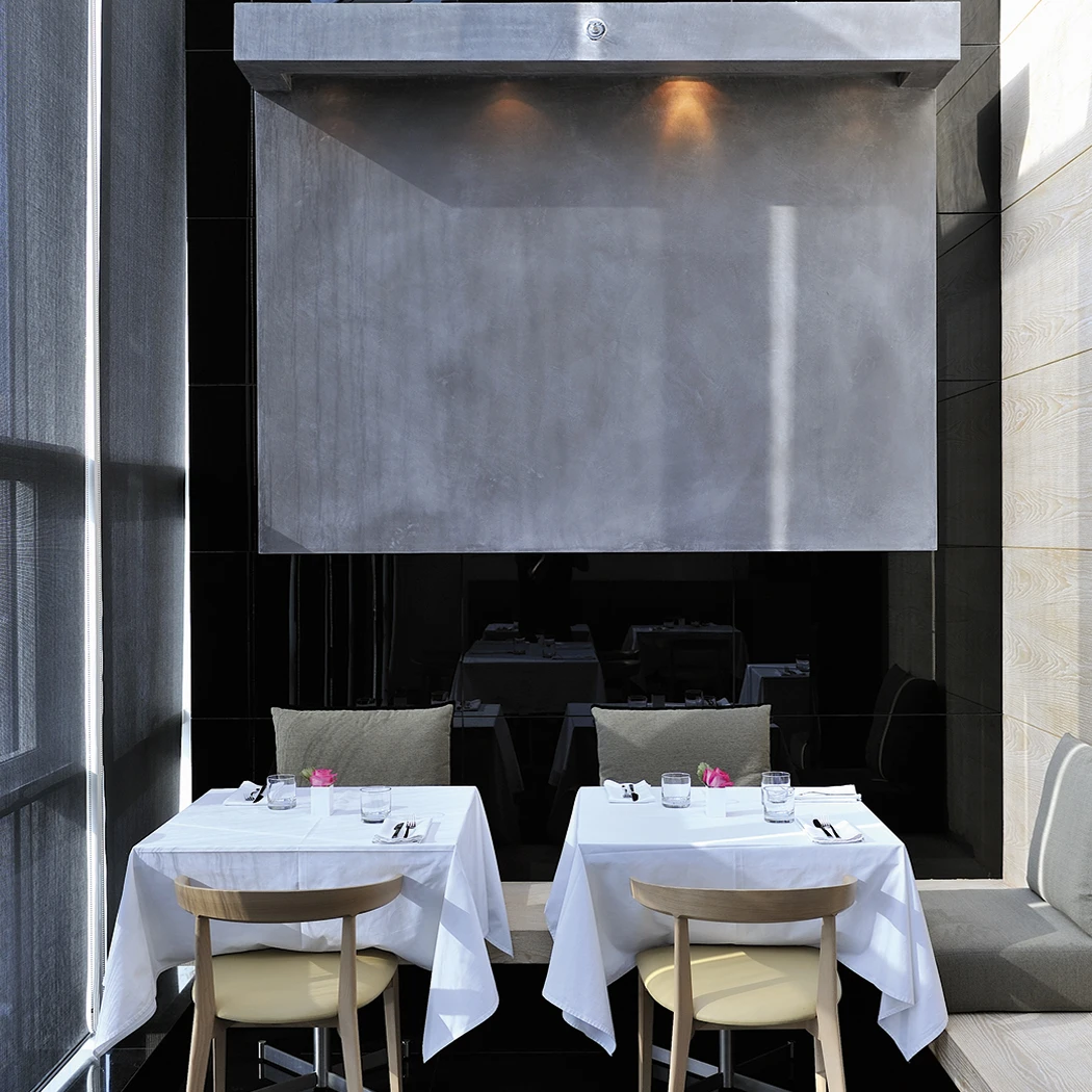Discover the project Il Cafe Armani Andreu World